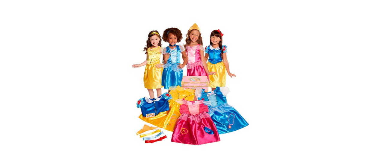 Best Disney Princess Deluxe Dress-Up Trunk Best Disney Princess Deluxe Dress-Up Trunk