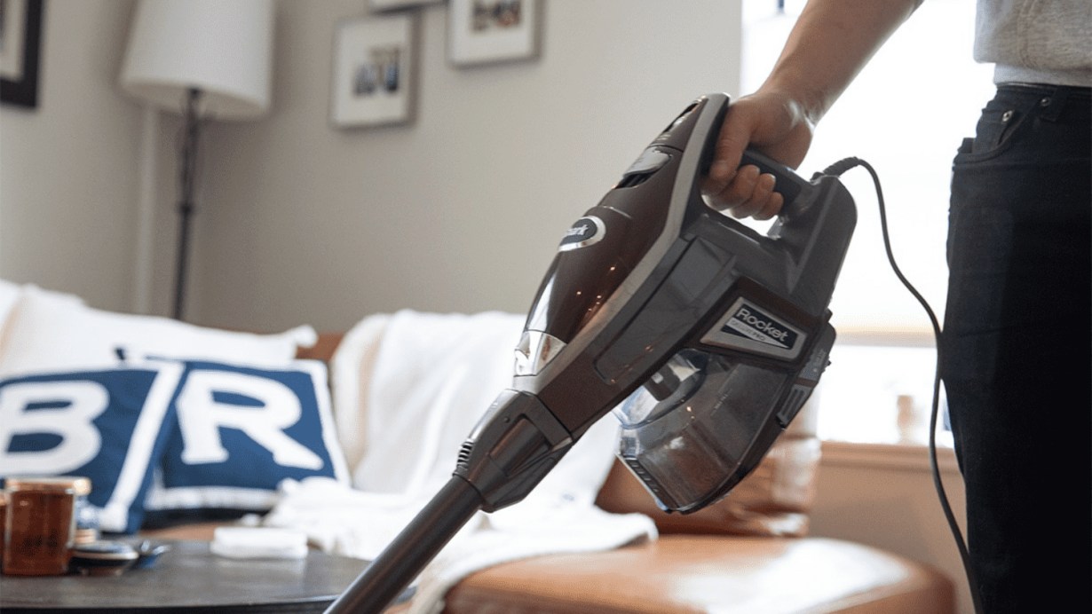 Using Shark Vacuum Using Shark Vacuum