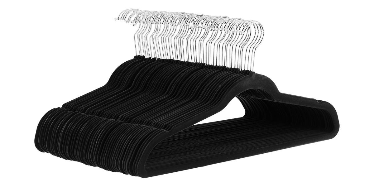 Amazon Basics Slim Velvet Hangers Amazon Basics Slim Velvet Hangers