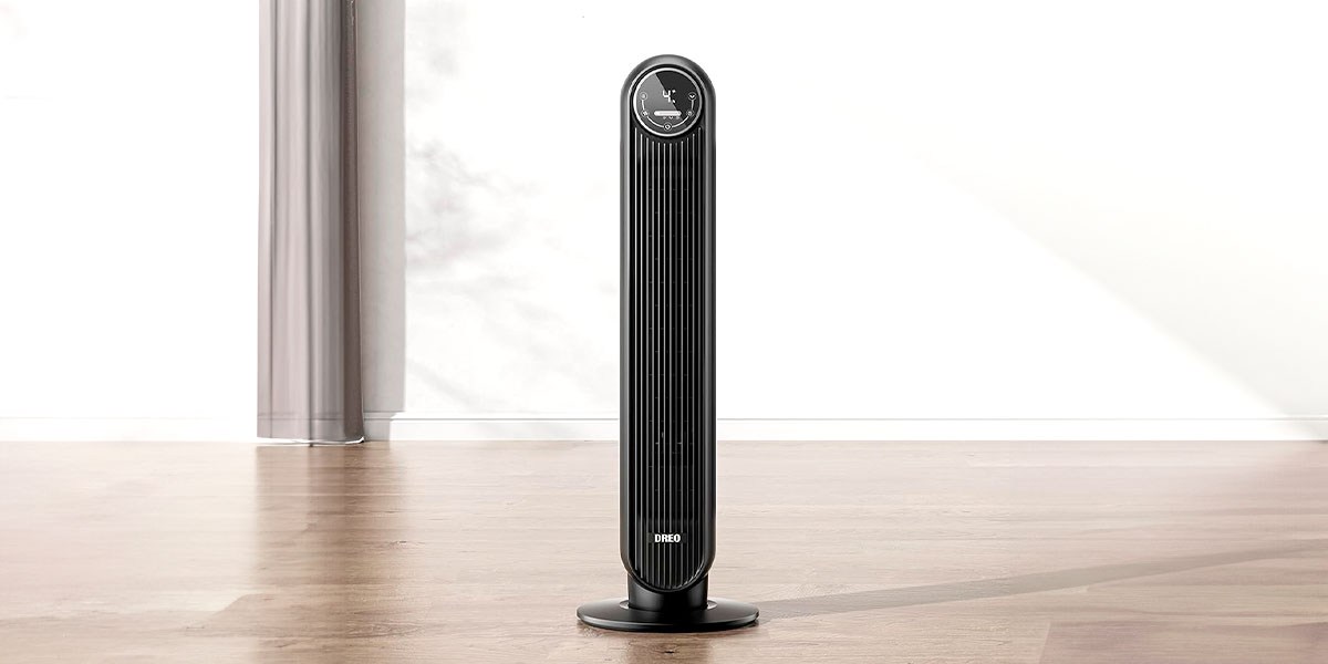 Dreo Nomad One in middle of room on wood flooring Dreo Nomad One in middle of room on wood flooring