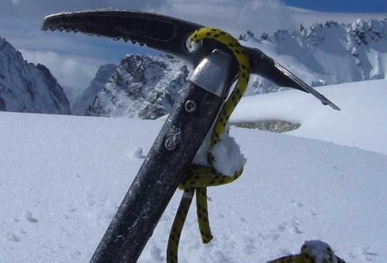 Best Ice Axe Leashes