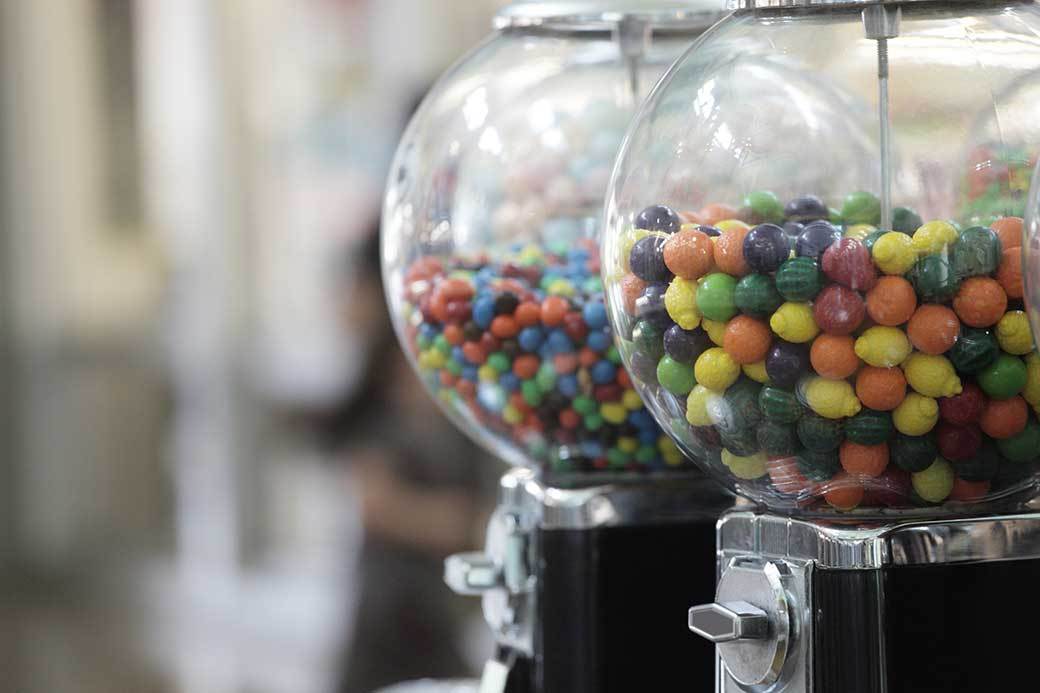 Great Northern Popcorn Gumball Machine & Reviews