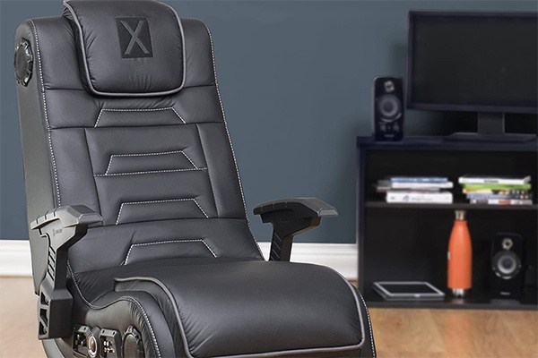 gaming seat with speakers