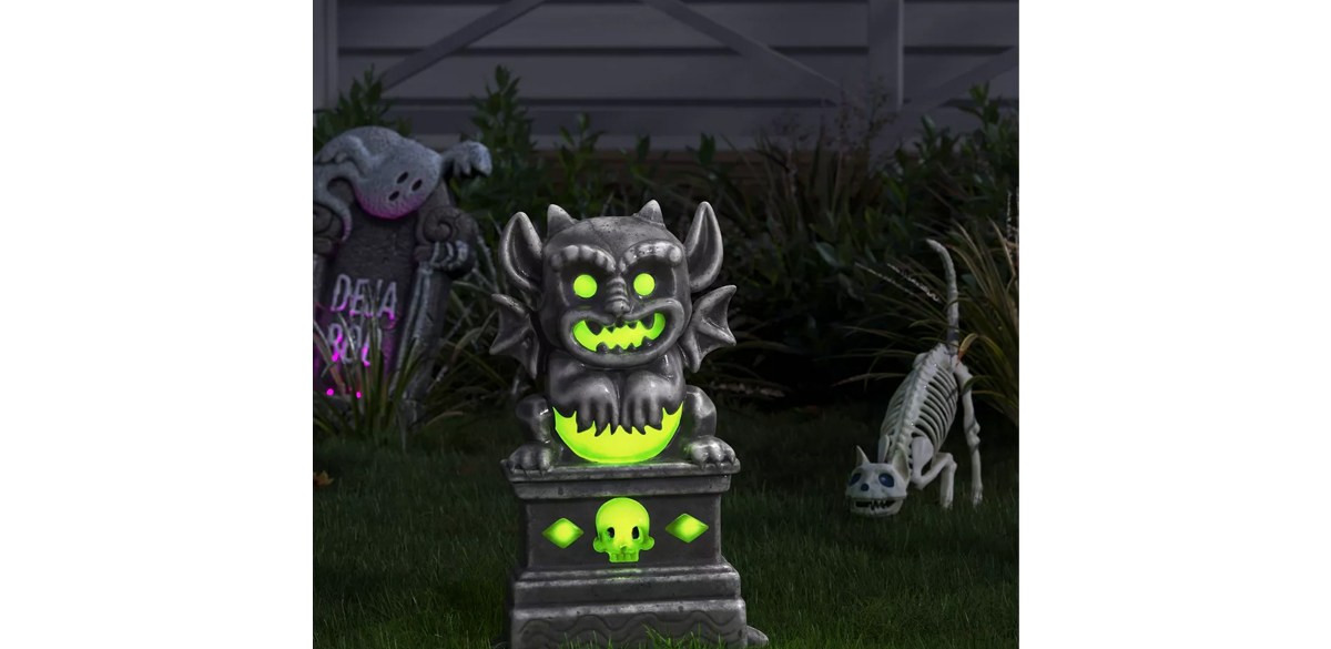 Lit Gargoyle Outdoor Halloween Blowmold - Hyde &amp; EEK