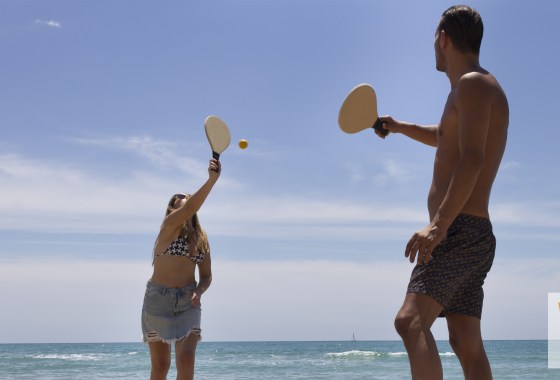 Best paddle ball sets for tailgating