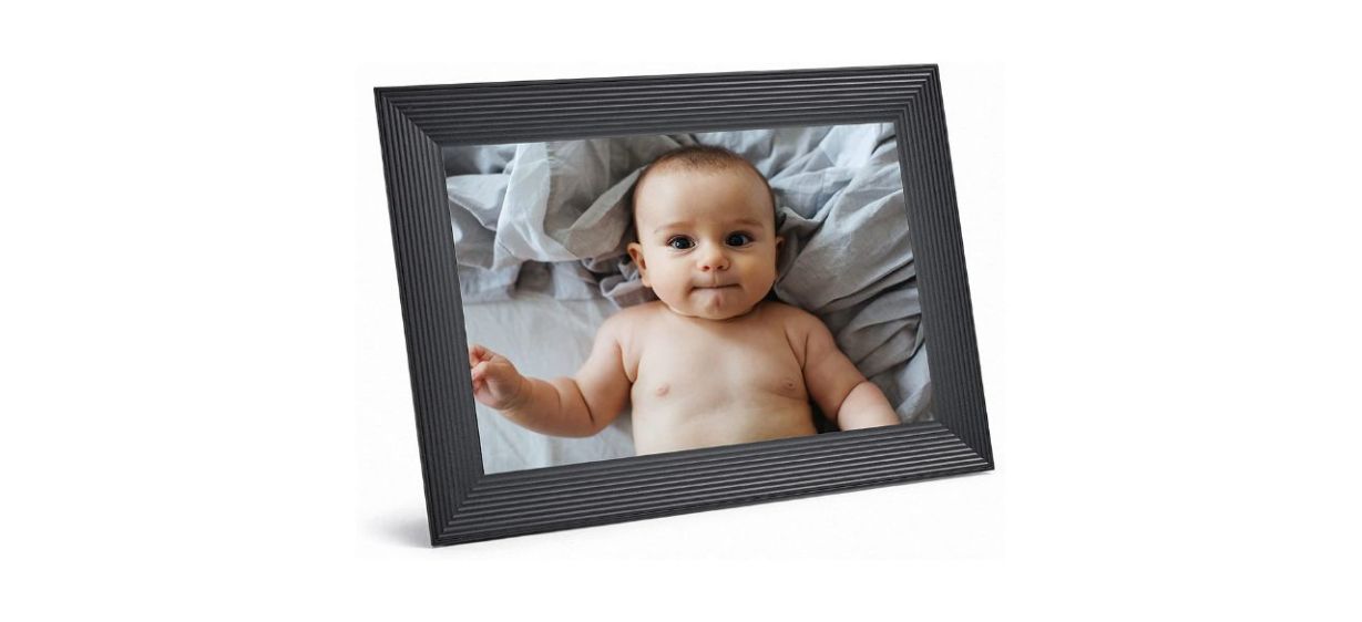 Best Aura Carver Luxe HD Smart Digital Picture Frame