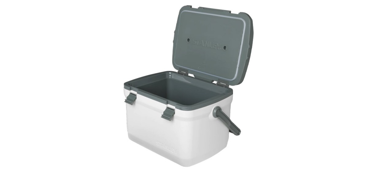 https://cdn16.bestreviews.com/images/v4desktop/image-full-page-cb/best-black-friday-stanley-deals-stanley-adventure-easy-carry-outdoor-cooler.jpg?p=w1228