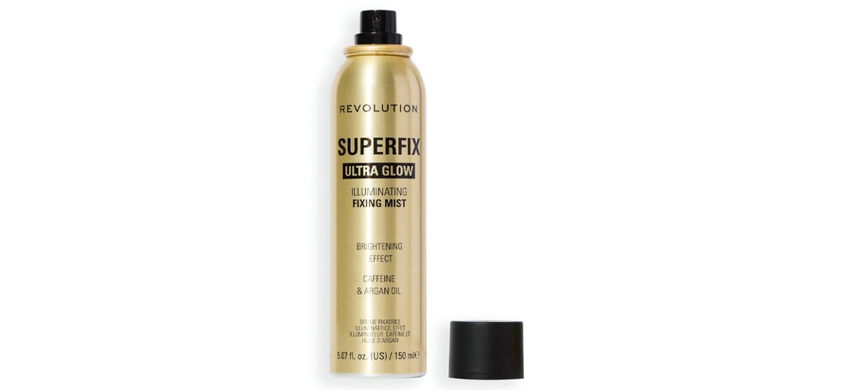 Revolution Beauty London Superfix Glow Fixing Mist