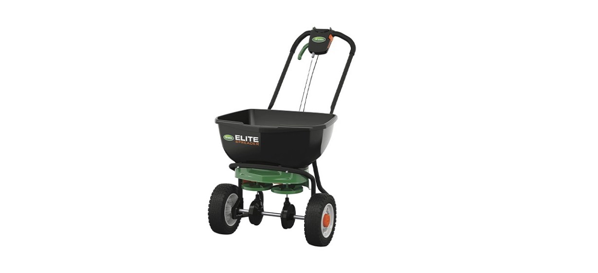 lawn spreader
