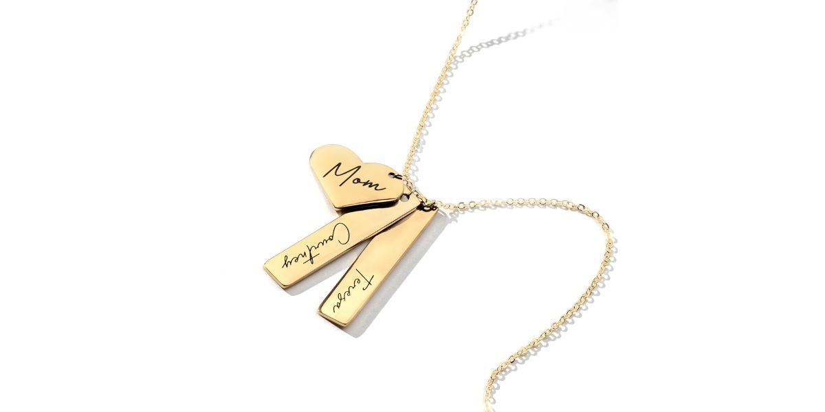 MignonandMignon Custom Name Necklace 